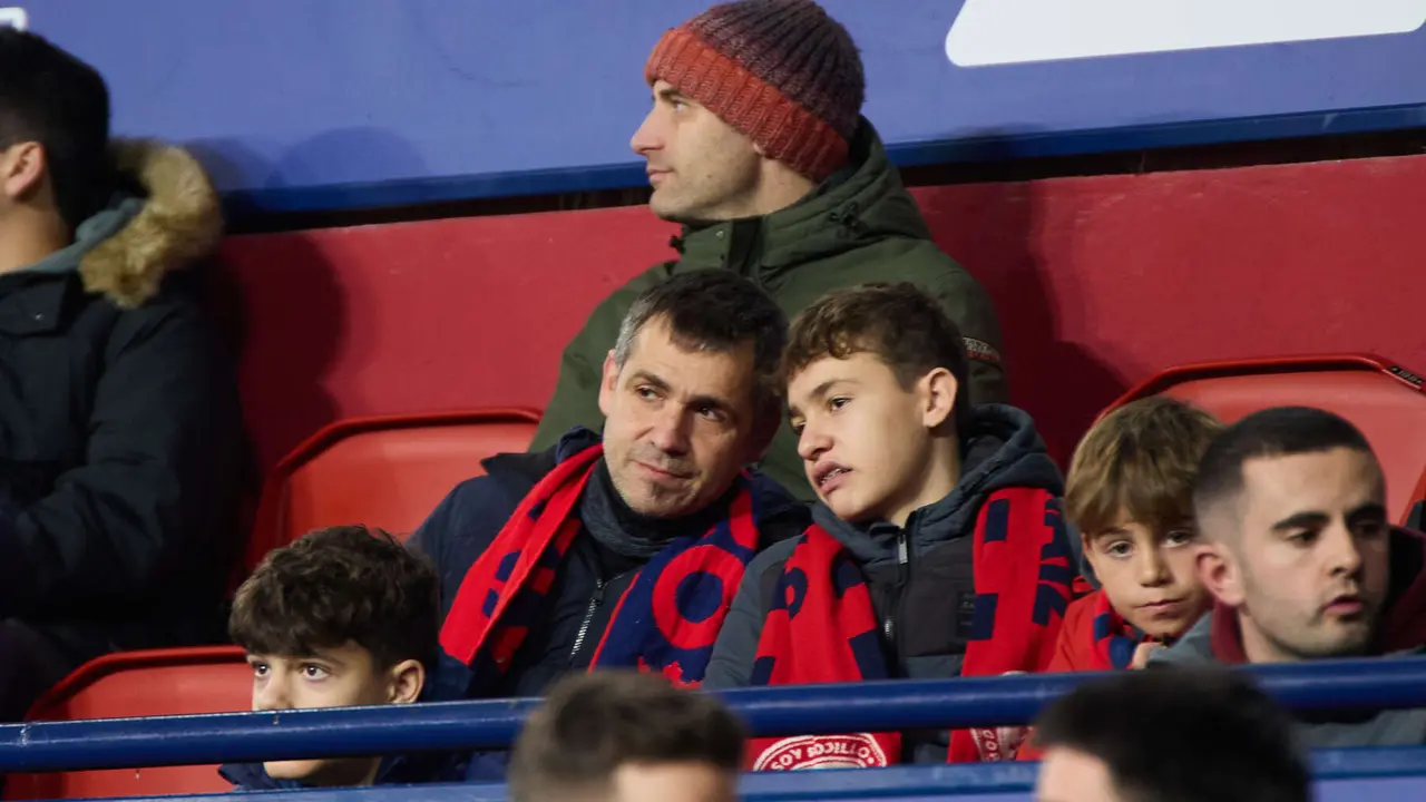 La grada del estadio de El Sadar durante el partido de La Liga EA Sports entre CA Osasuna y Athletic Club disputado en Pamplona. IÑIGO ALZUGARAY