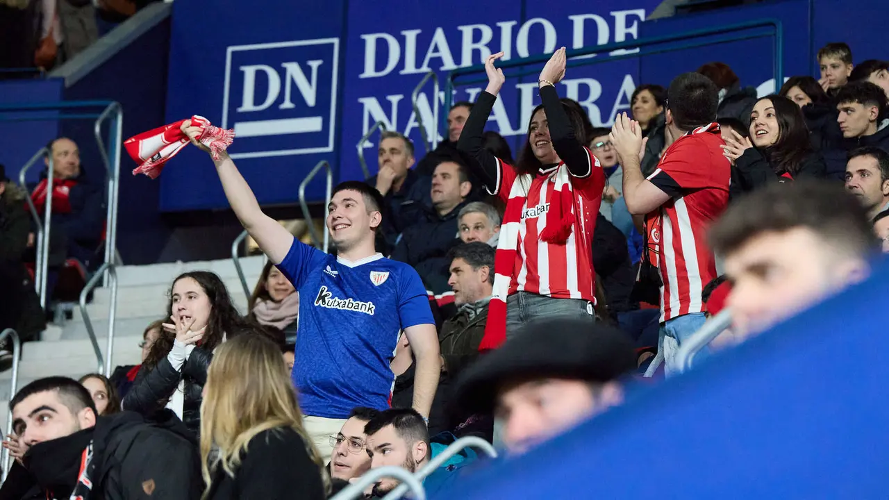 La grada del estadio de El Sadar durante el partido de La Liga EA Sports entre CA Osasuna y Athletic Club disputado en Pamplona. IÑIGO ALZUGARAY