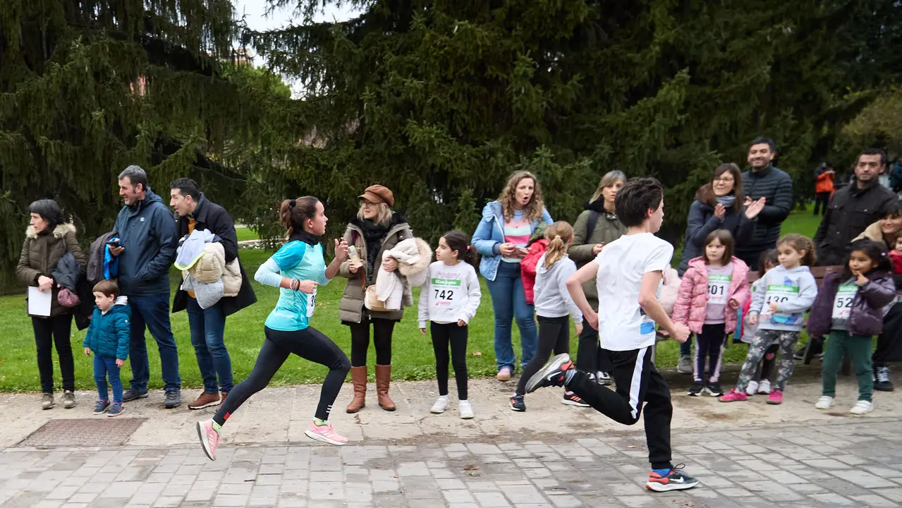 XIII Carrera Infantil de la Navidad en la Ciudadela de Pamplona. IÑIGO ALZUGARAY