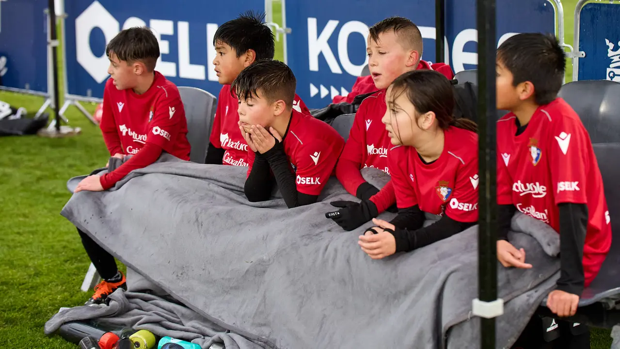 Final del XLII Torneo Interescolar de Osasuna en categoría benjamín mixto disputado en las instalaciones de Tajonar. IÑIGO ALZUGARAY