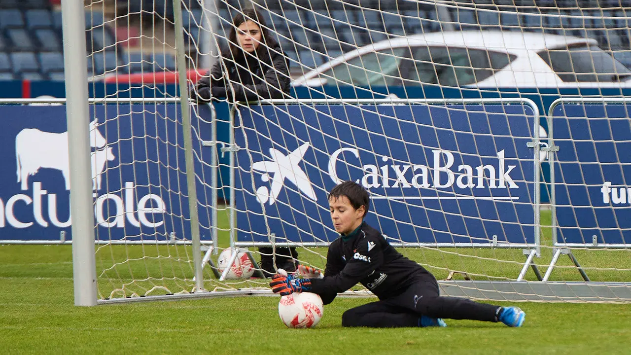 Final del XLII Torneo Interescolar de Osasuna en categoría benjamín mixto disputado en las instalaciones de Tajonar. IÑIGO ALZUGARAY
