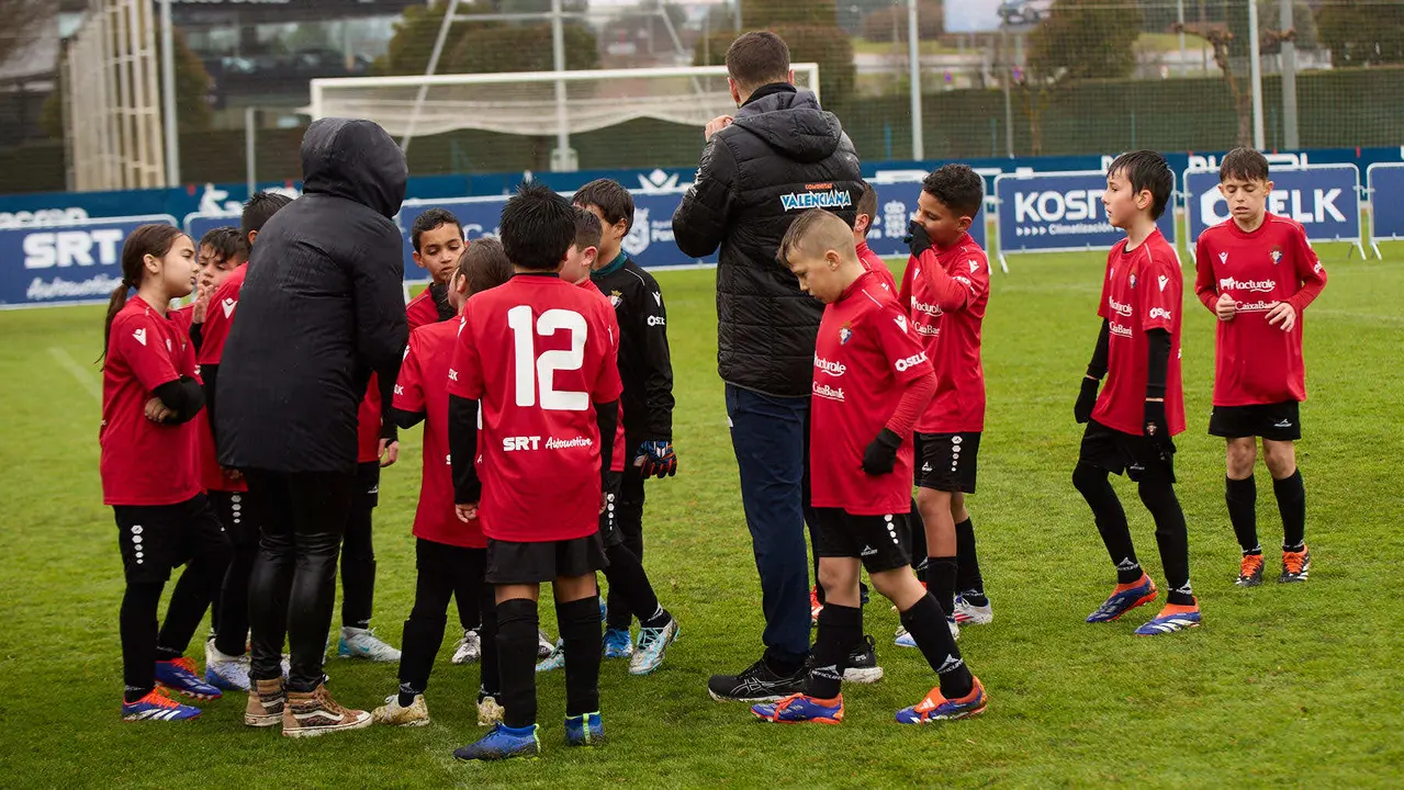 Final del XLII Torneo Interescolar de Osasuna en categoría benjamín mixto disputado en las instalaciones de Tajonar. IÑIGO ALZUGARAY