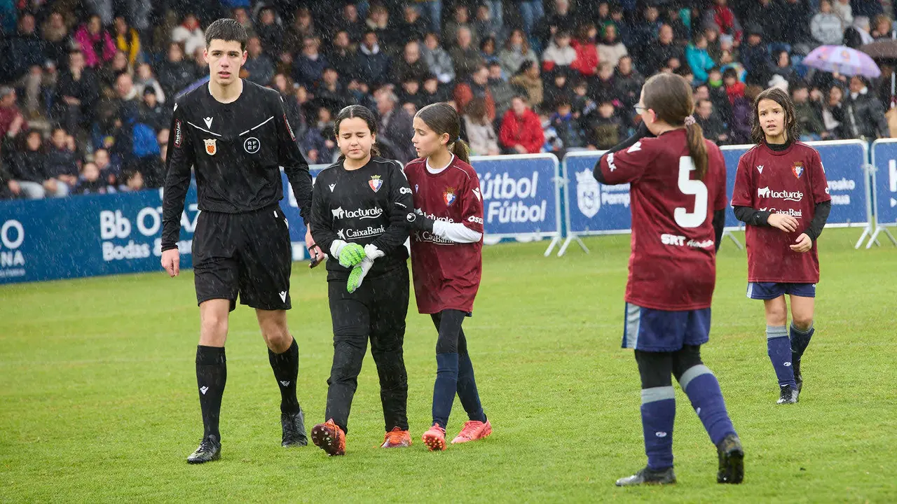 Final del XLII Torneo Interescolar de Osasuna en categoría femenina disputado en las instalaciones de Tajonar. IÑIGO ALZUGARAY
