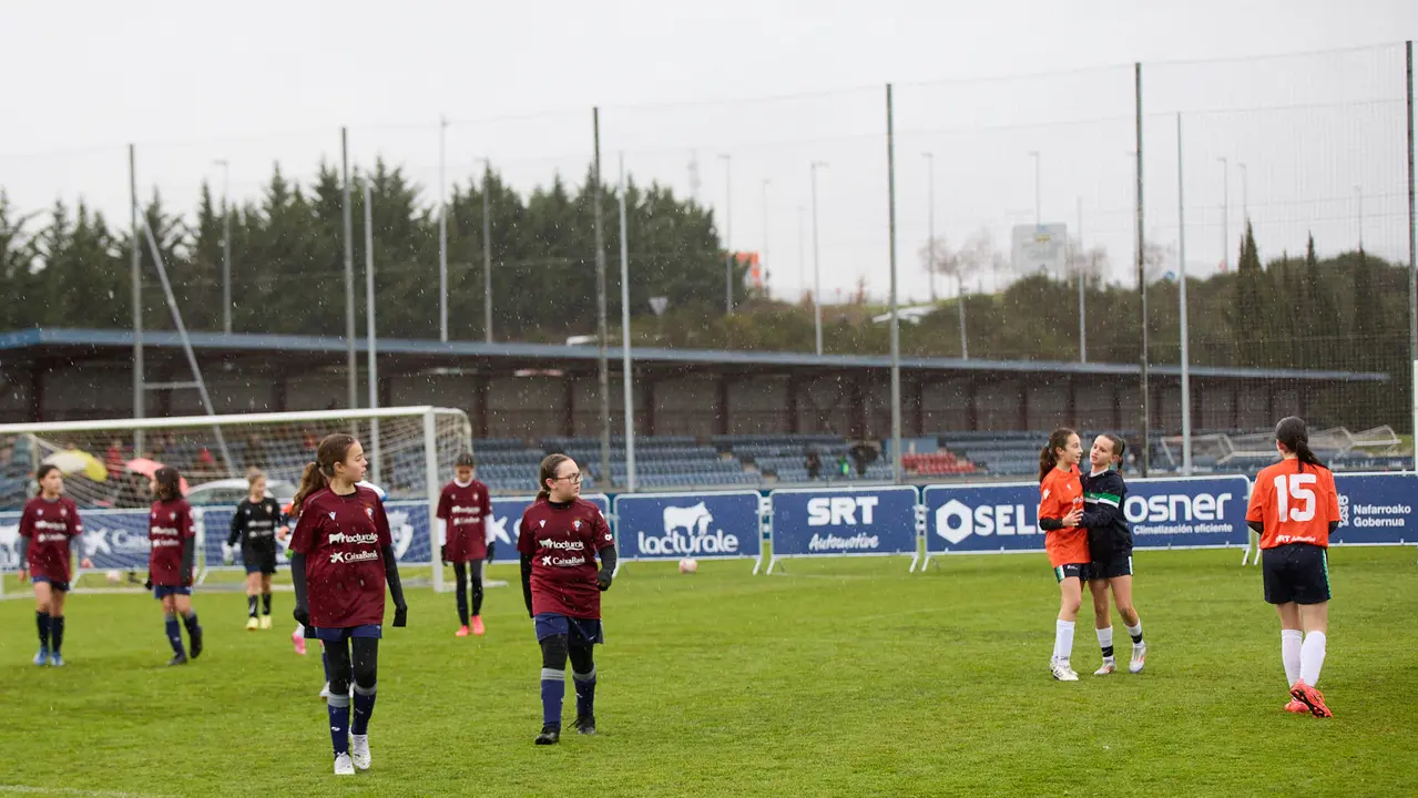 Final del XLII Torneo Interescolar de Osasuna en categoría femenina disputado en las instalaciones de Tajonar. IÑIGO ALZUGARAY