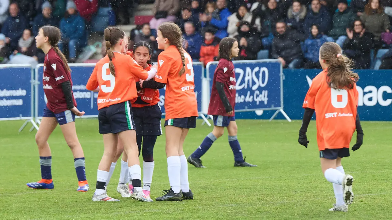 Final del XLII Torneo Interescolar de Osasuna en categoría femenina disputado en las instalaciones de Tajonar. IÑIGO ALZUGARAY