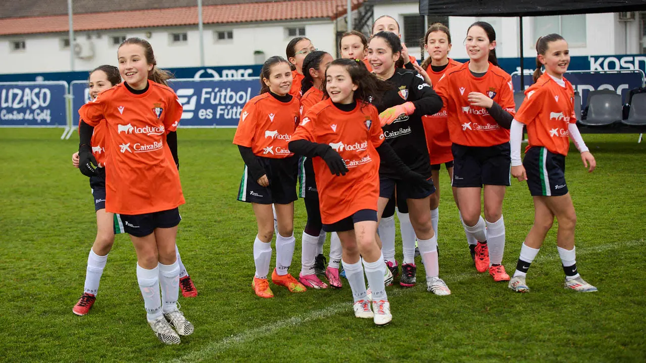 Final del XLII Torneo Interescolar de Osasuna en categoría femenina disputado en las instalaciones de Tajonar. IÑIGO ALZUGARAY