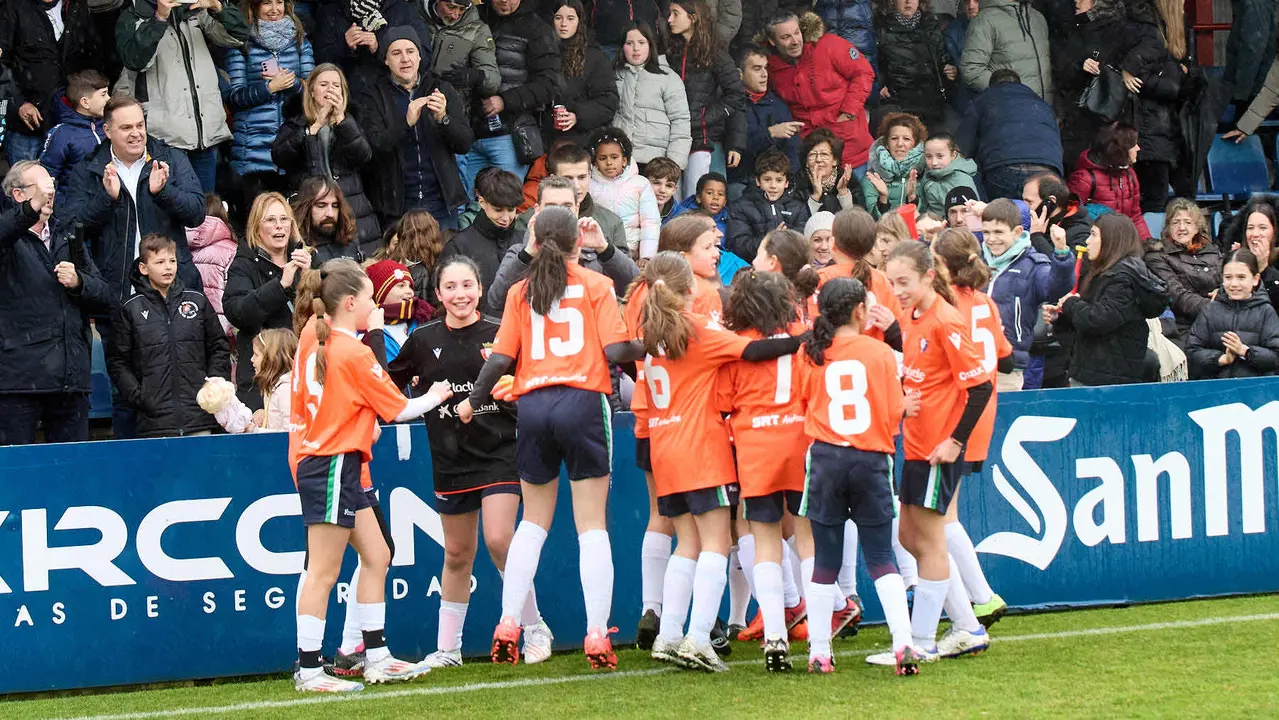 Final del XLII Torneo Interescolar de Osasuna en categoría femenina disputado en las instalaciones de Tajonar. IÑIGO ALZUGARAY
