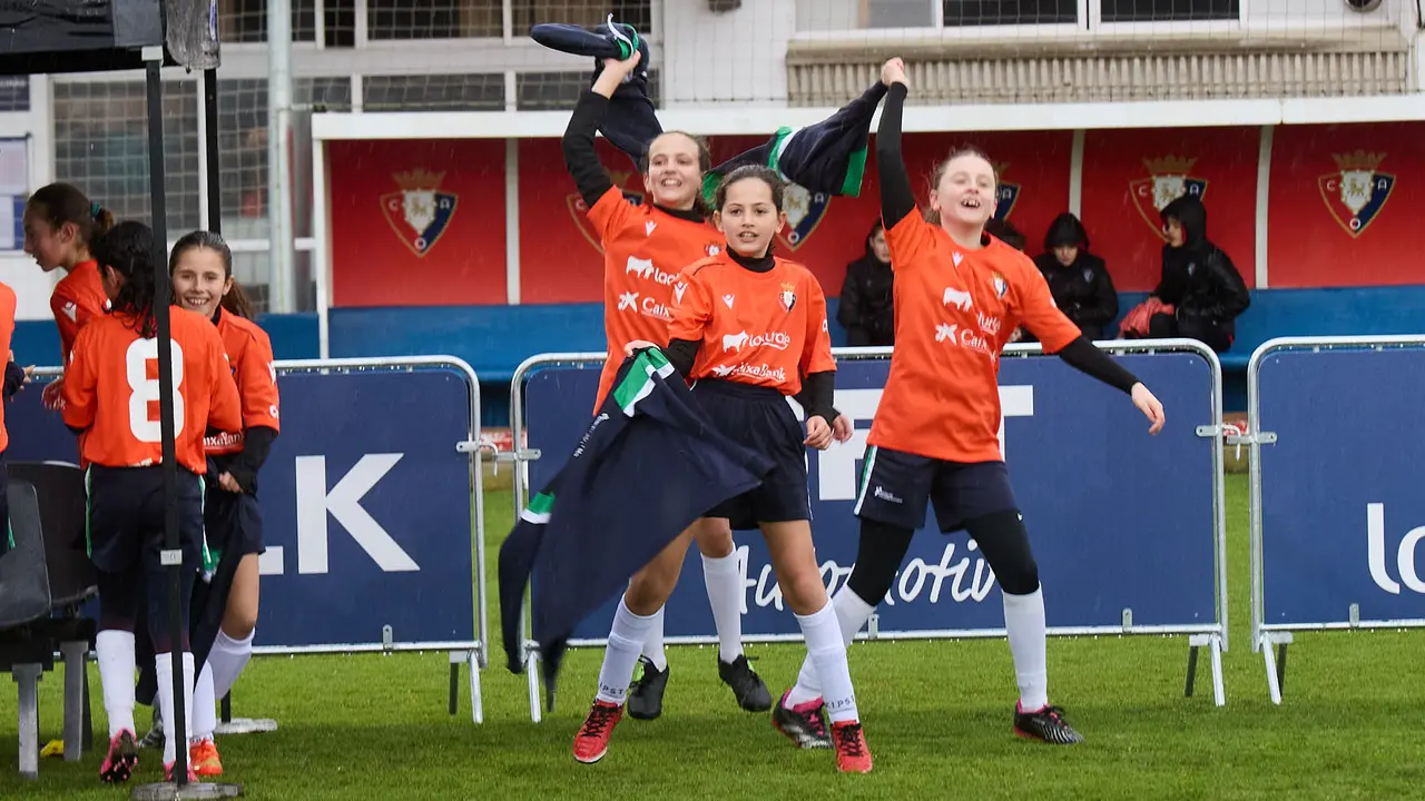 Final del XLII Torneo Interescolar de Osasuna en categoría femenina disputado en las instalaciones de Tajonar. IÑIGO ALZUGARAY