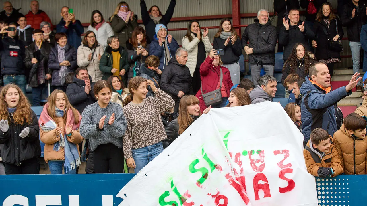 Final del XLII Torneo Interescolar de Osasuna en categoría alevín mixto disputado en las instalaciones de Tajonar. IÑIGO ALZUGARAY