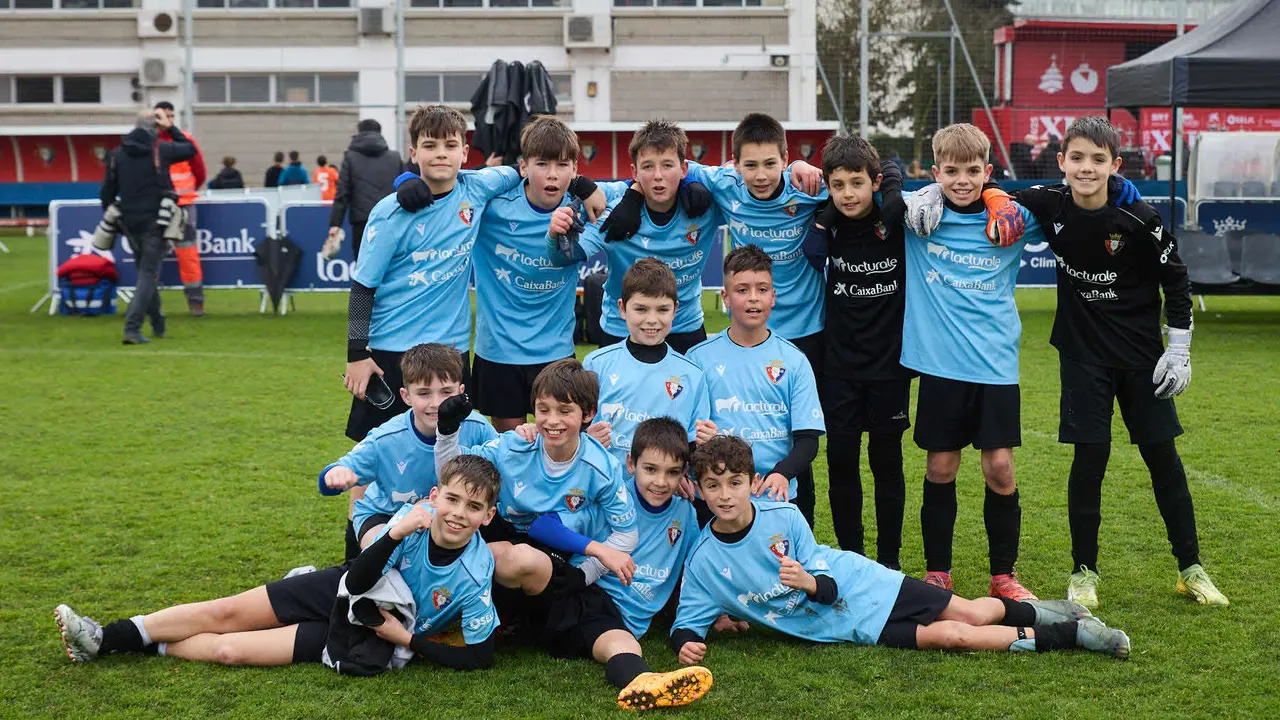 Final del XLII Torneo Interescolar de Osasuna en categoría alevín mixto disputado en las instalaciones de Tajonar. IÑIGO ALZUGARAY