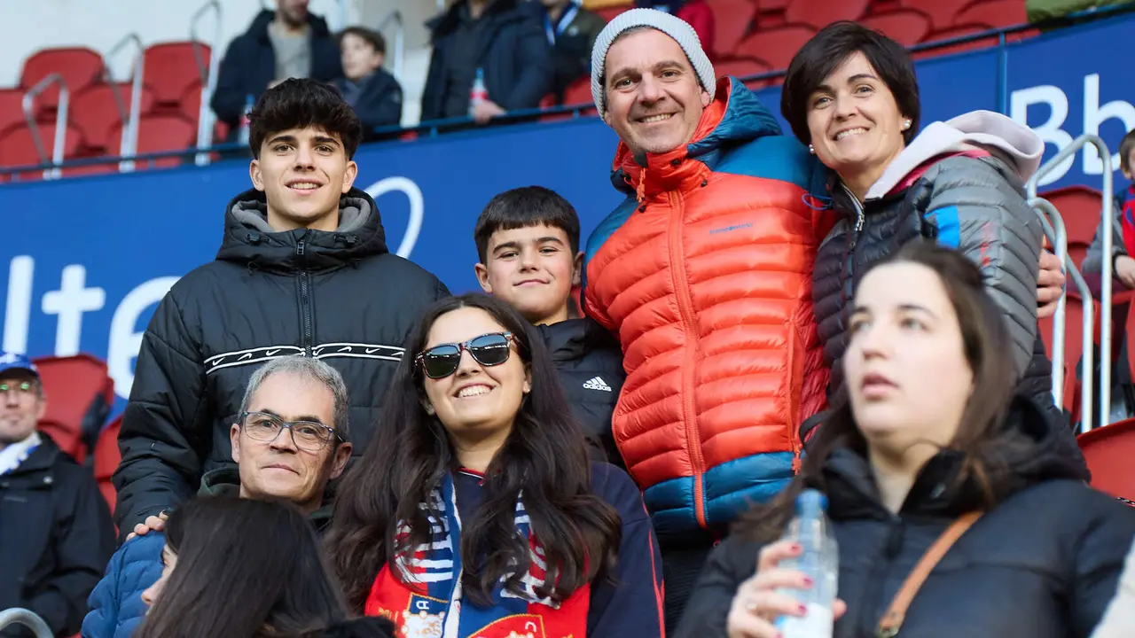 La grada del estadio de El Sadar durante el partido de La Liga EA Sports entre CA Osasuna y Real Sociedad disputado en Pamplona. IÑIGO ALZUGARAY