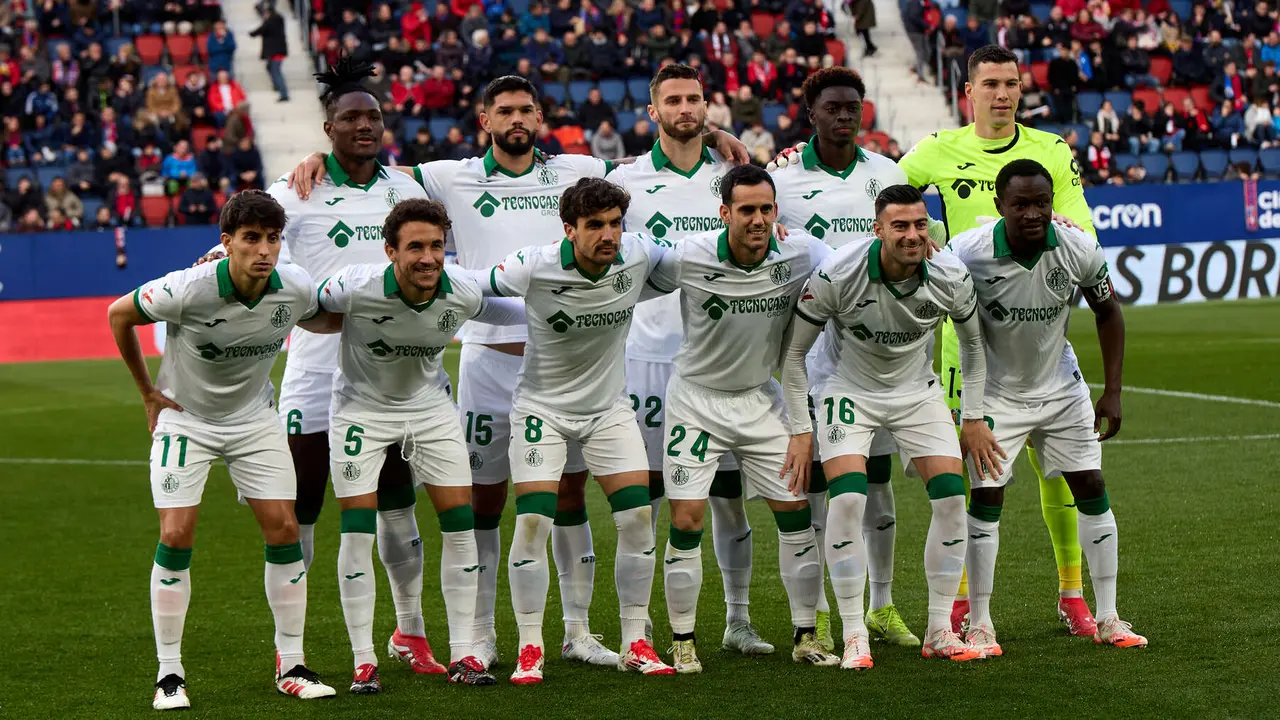 Partido de La Liga EA Sports entre CA Osasuna y Getafe CF disputado en el estadio de El Sadar en Pamplona. IÑIGO ALZUGARAY