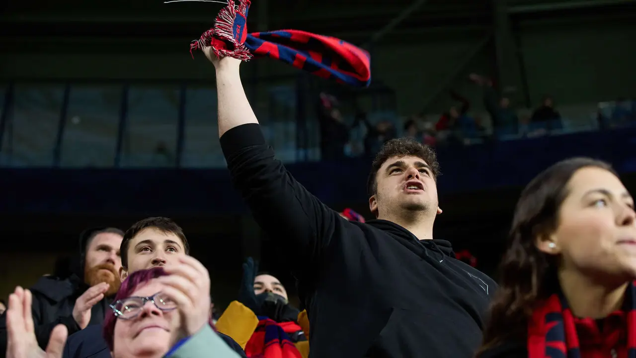 La grada del estadio de El Sadar durante el partido de La Liga EA Sports entre CA Osasuna y Getafe CF disputado en Pamplona. IÑIGO ALZUGARAY