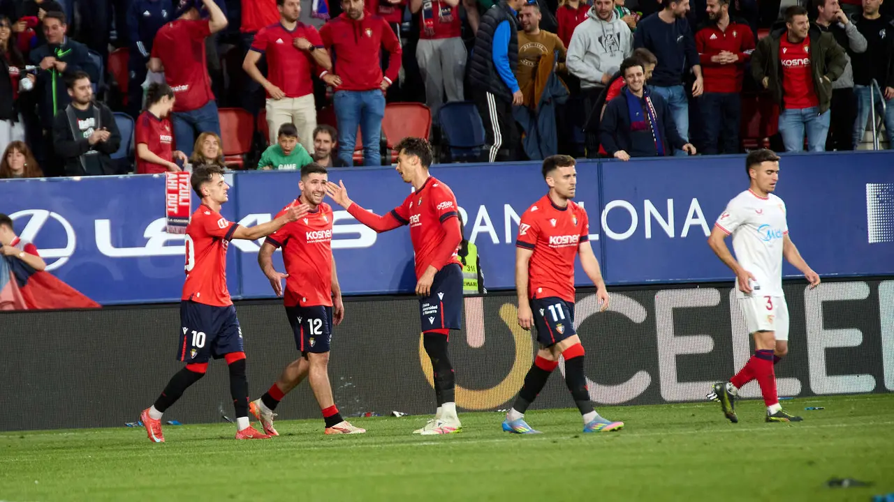 Partido de La Liga EA Sports entre CA Osasuna y Sevilla FC disputado en el estadio de El Sadar en Pamplona. IÑIGO ALZUGARAY