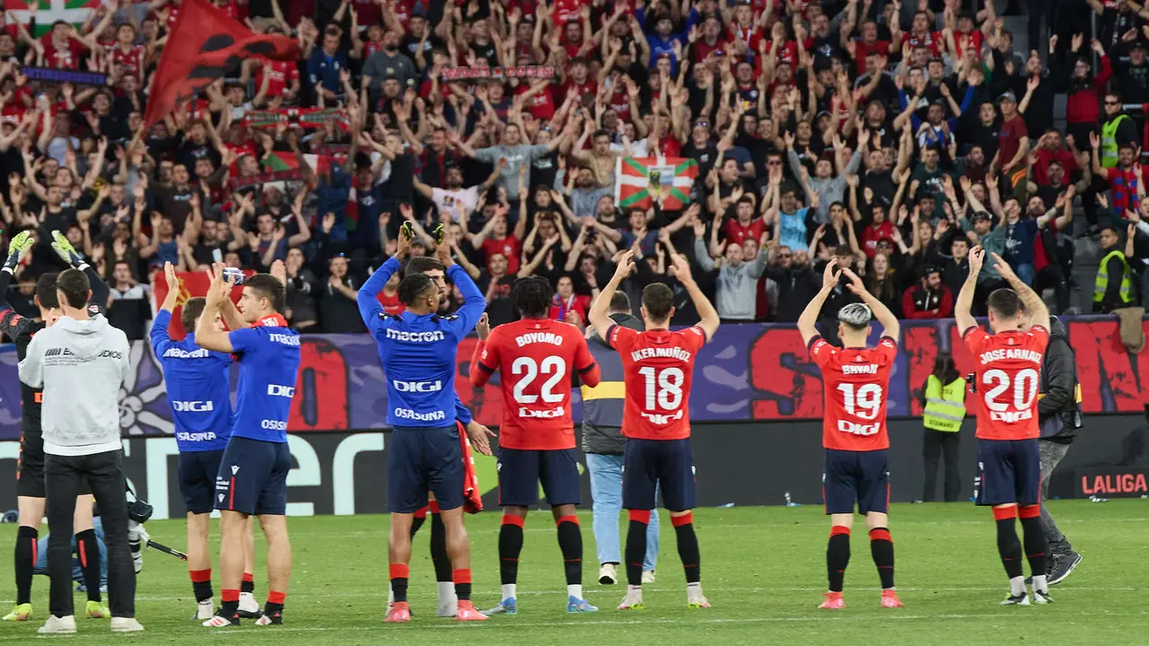 Partido de La Liga EA Sports entre CA Osasuna y Sevilla FC disputado en el estadio de El Sadar en Pamplona. IÑIGO ALZUGARAY