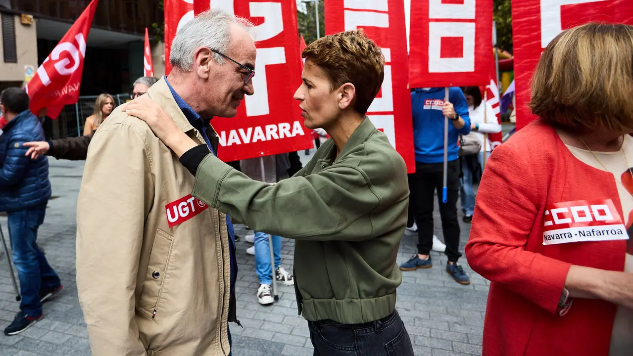 Manifestación de CCOO y UGT en Pamplona con motivo del 1 de mayo. Con presencia del secretario general de UGT Navarra, Lorenzo Ríos, la secretaria de Organización de CCOO Navarra, Pilar Arriaga y la presidenta de Navarra, María Chivite. IÑIGO ALZUGARAY