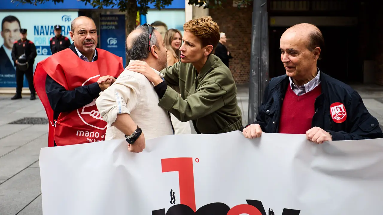 Manifestación de CCOO y UGT en Pamplona con motivo del 1 de mayo. Con presencia del secretario general de UGT Navarra, Lorenzo Ríos, la secretaria de Organización de CCOO Navarra, Pilar Arriaga y la presidenta de Navarra, María Chivite. IÑIGO ALZUGARAY