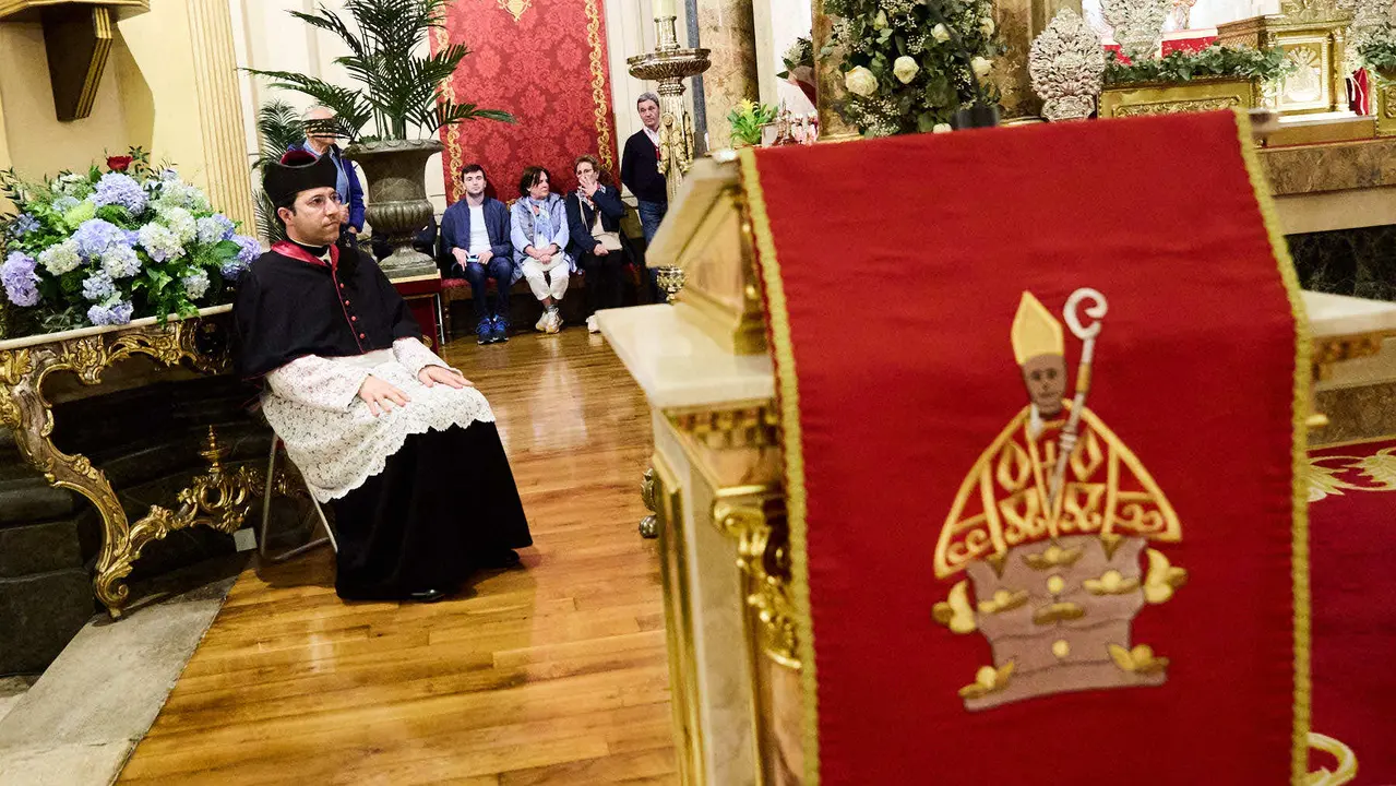 Quinta Misa de Escalera de San Fermín 2025 con motivo del 5 de mayo. IÑIGO ALZUGARAY