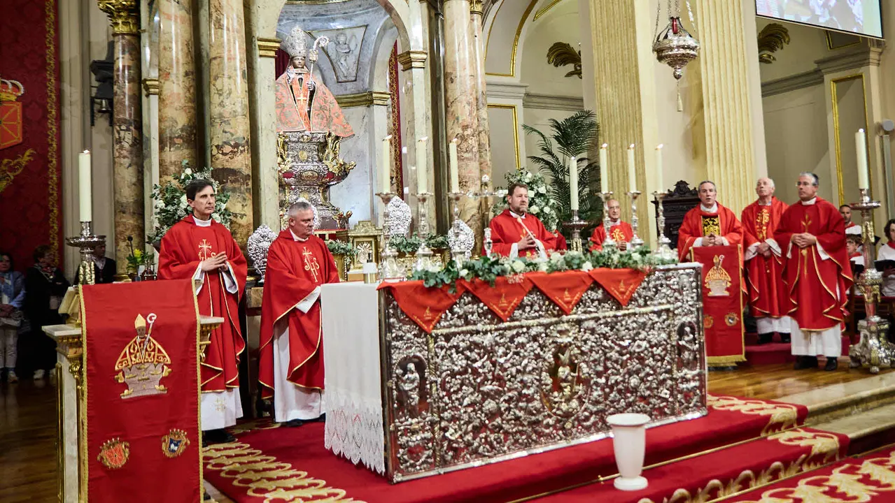 Quinta Misa de Escalera de San Fermín 2025 con motivo del 5 de mayo. IÑIGO ALZUGARAY