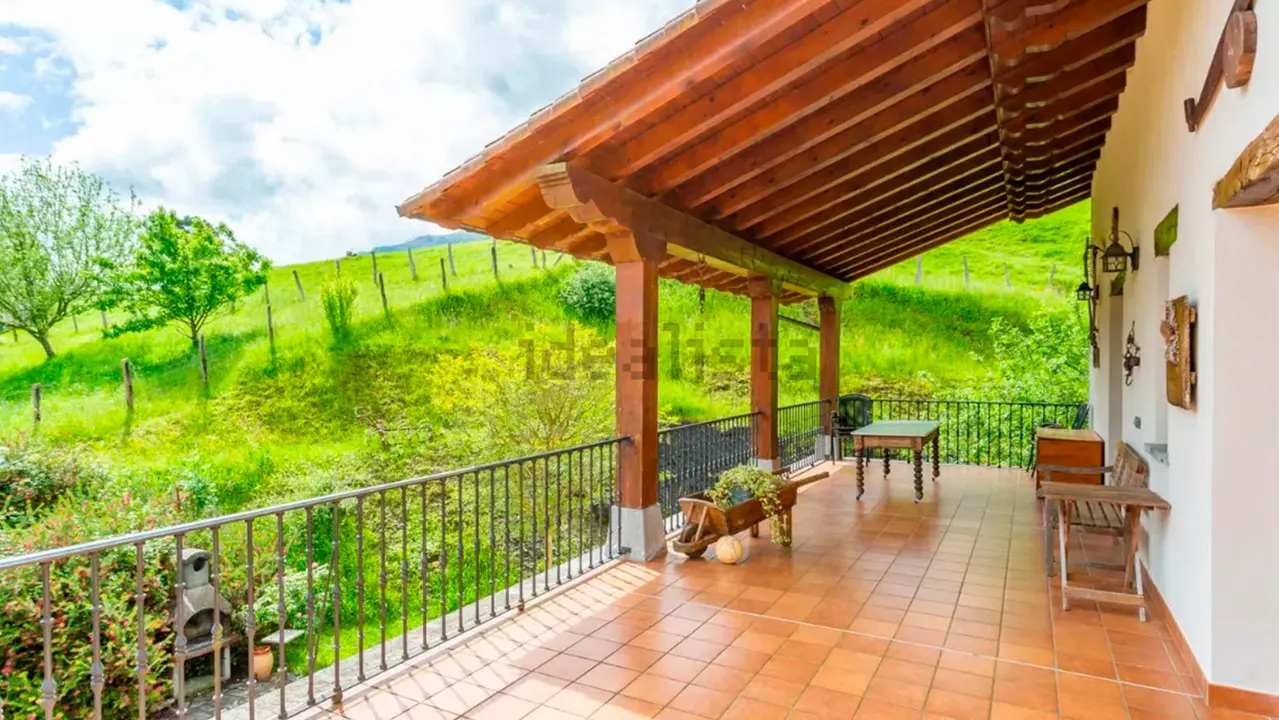 Casa en venta en Gaínza (Araiz). IDEALISTA