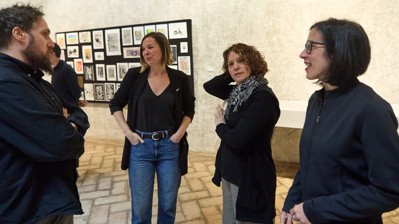 Presentación de las diez obras finalistas del concurso de carteles de San Fermín 2025, cuyo ganador será elegido por votación popular. IÑIGO ALZUGARAY