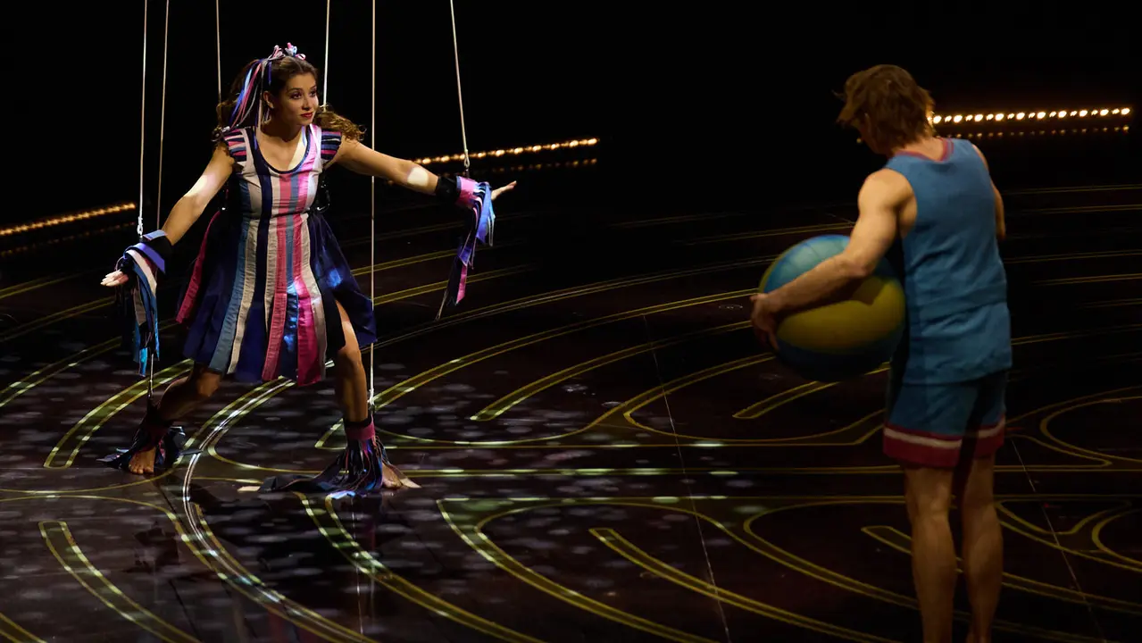 Estreno de Corteo del Cirque du Soleil en el Navarra Arena de Pamplona. El nuevo espectáculo circense de la compañía canadiense, un desfile festivo imaginado por un payaso. IÑIGO ALZUGARAY