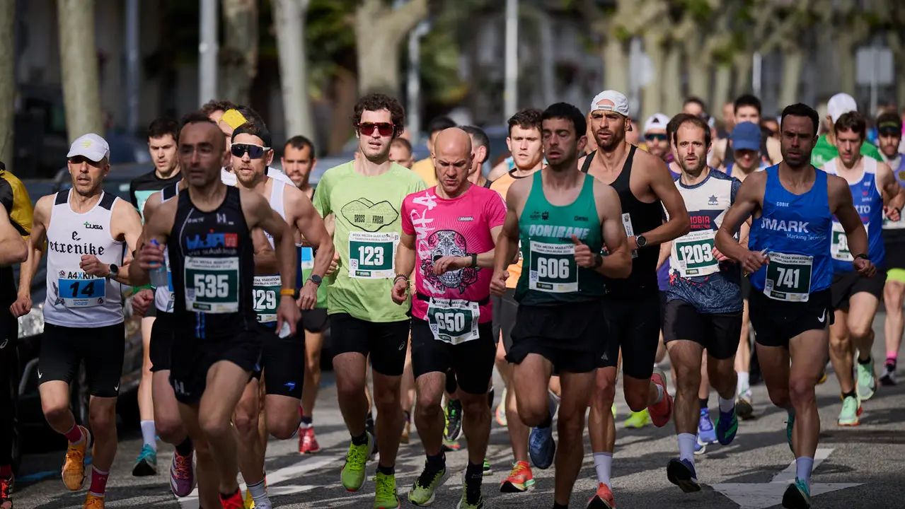 41 Media Maratón de Pamplona con la participación de más de mil personas. PABLO LASAOSA