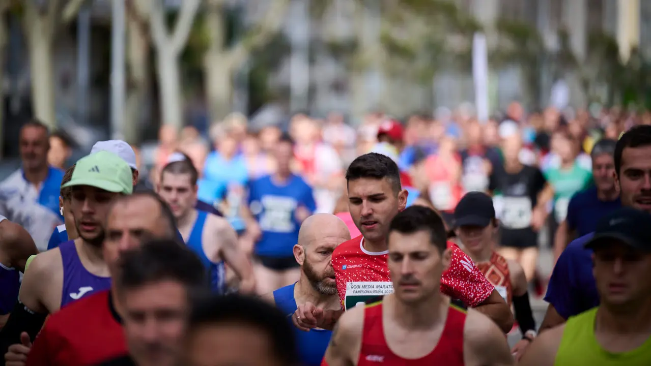 41 Media Maratón de Pamplona con la participación de más de mil personas. PABLO LASAOSA