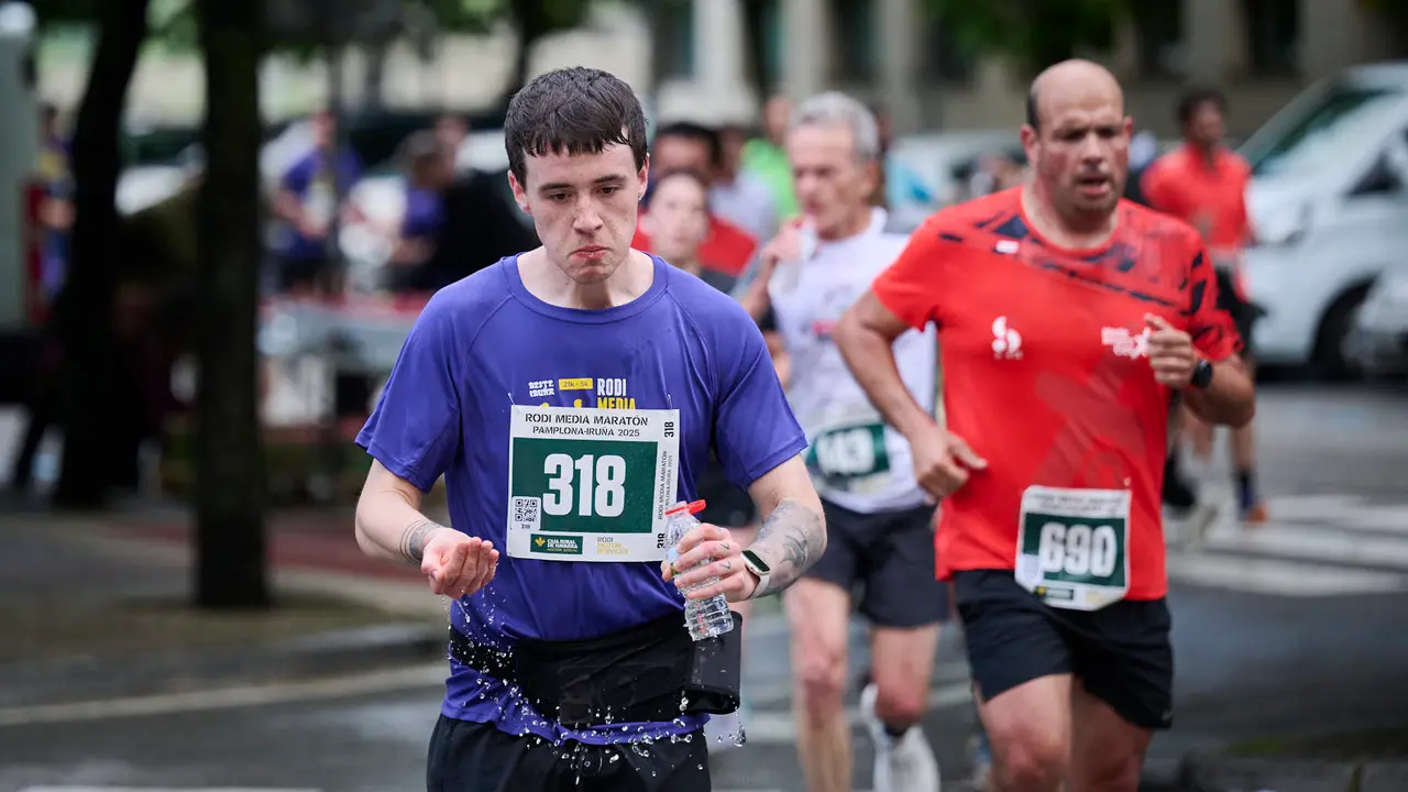 41 Media Maratón de Pamplona con la participación de más de mil personas. PABLO LASAOSA