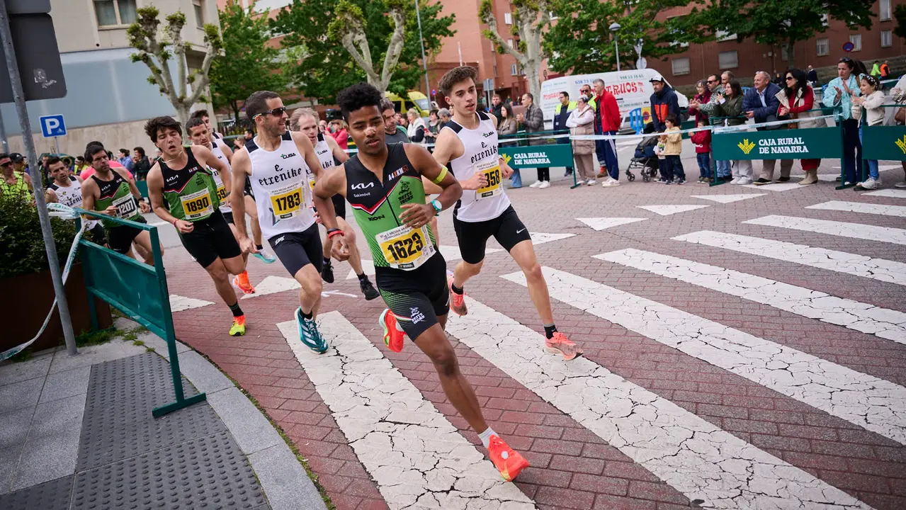 Carrera de 5 kilómetros de la 41 Media Maratón de Pamplona. PABLO LASAOSA