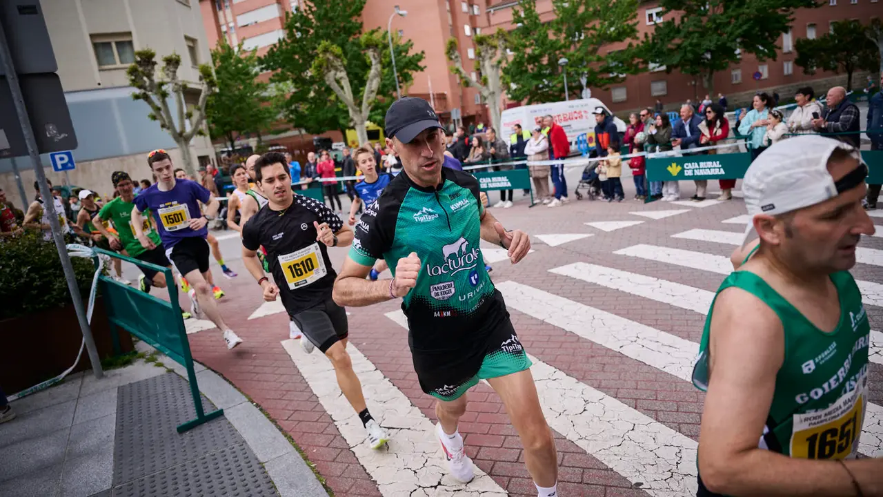 Carrera de 5 kilómetros de la 41 Media Maratón de Pamplona. PABLO LASAOSA