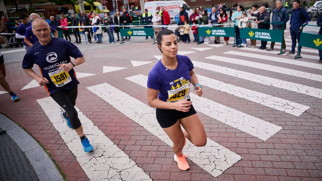 Carrera de 5 kilómetros de la 41 Media Maratón de Pamplona. PABLO LASAOSA