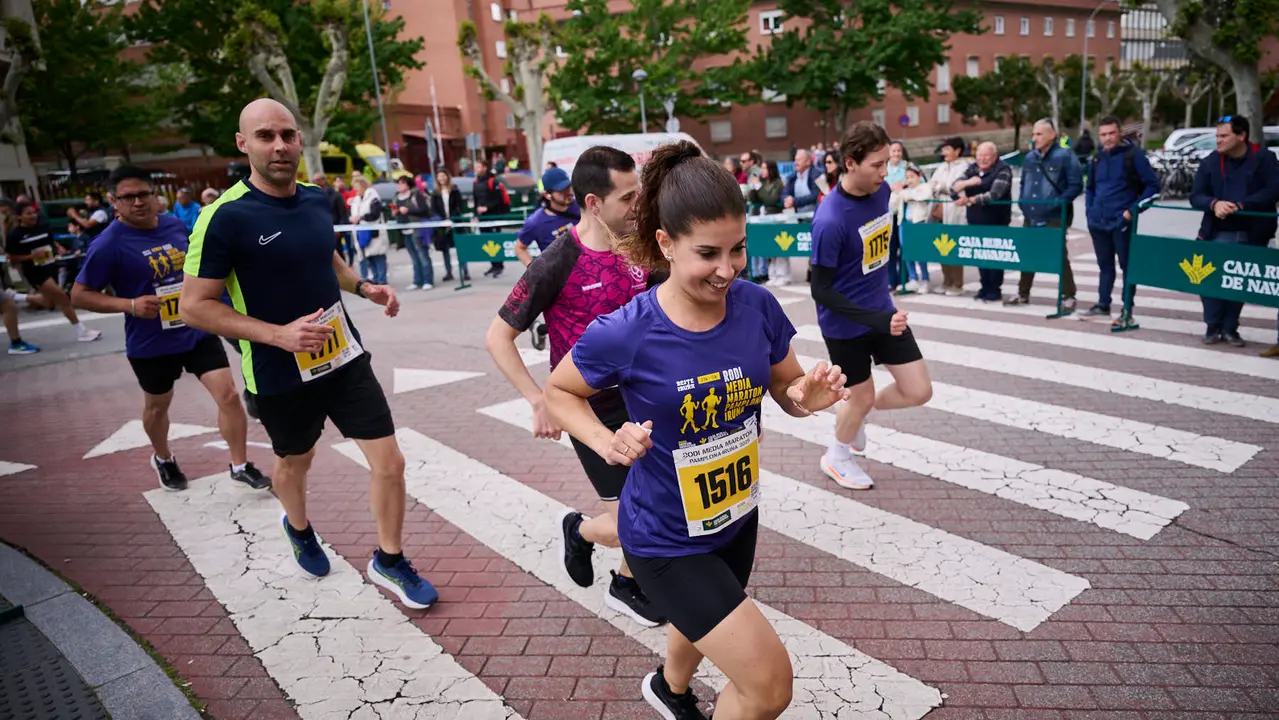 Carrera de 5 kilómetros de la 41 Media Maratón de Pamplona. PABLO LASAOSA