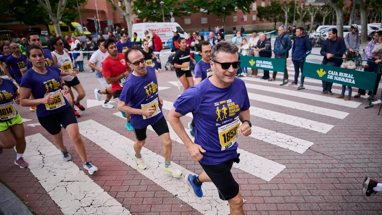 Carrera de 5 kilómetros de la 41 Media Maratón de Pamplona. PABLO LASAOSA