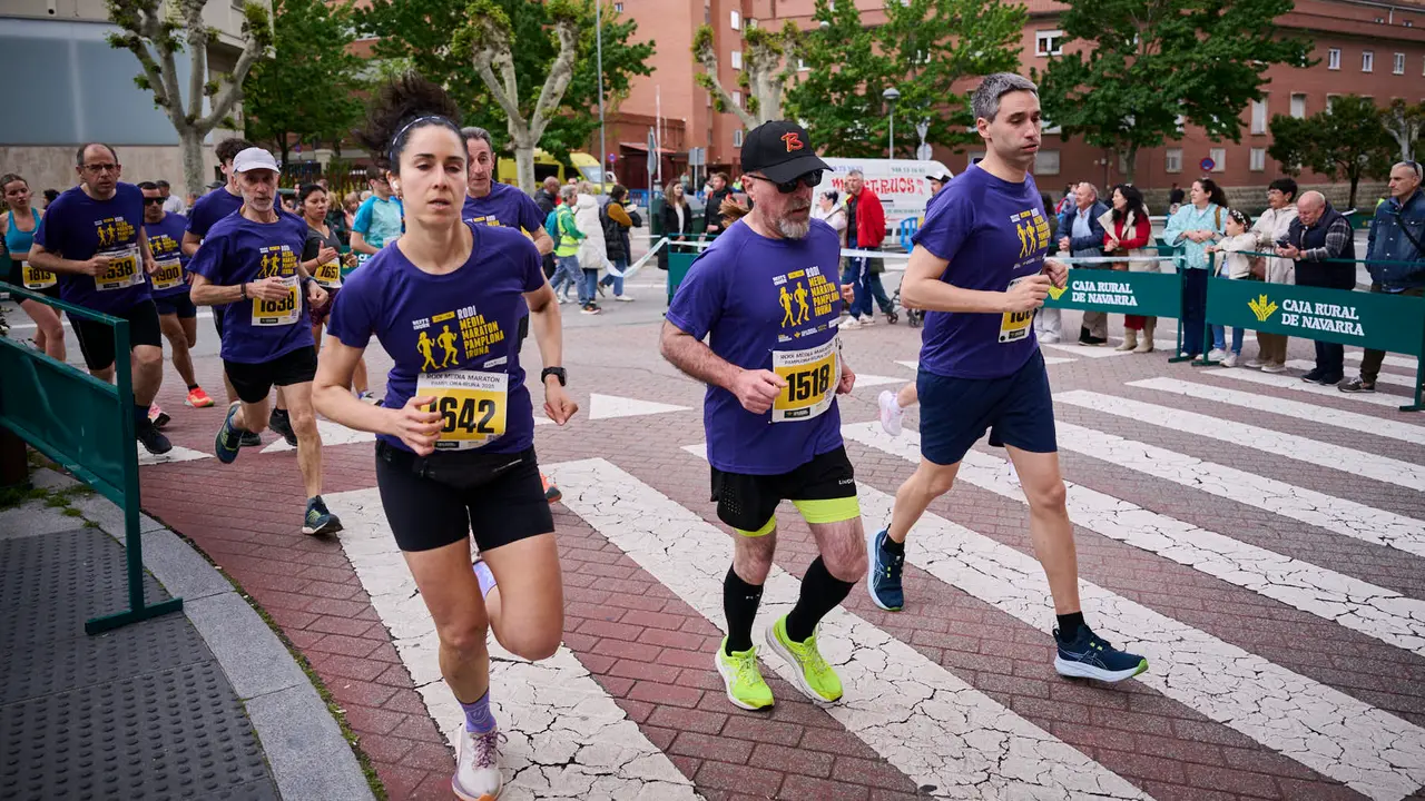 Carrera de 5 kilómetros de la 41 Media Maratón de Pamplona. PABLO LASAOSA