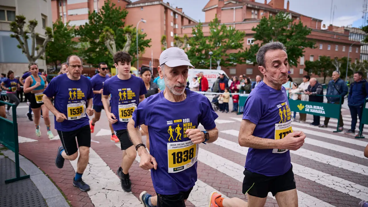 Carrera de 5 kilómetros de la 41 Media Maratón de Pamplona. PABLO LASAOSA