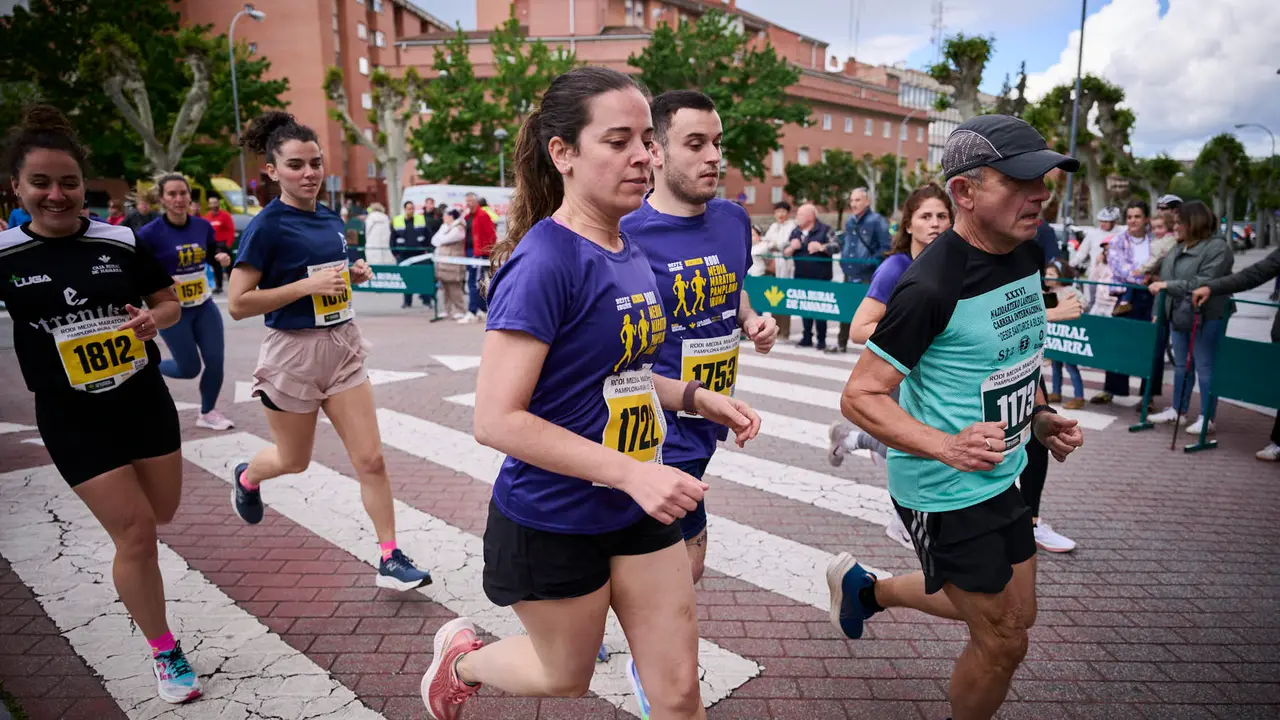 Carrera de 5 kilómetros de la 41 Media Maratón de Pamplona. PABLO LASAOSA