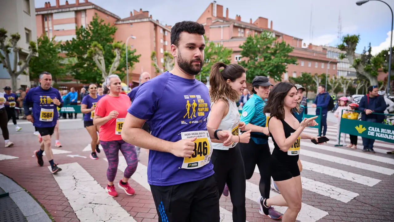 Carrera de 5 kilómetros de la 41 Media Maratón de Pamplona. PABLO LASAOSA