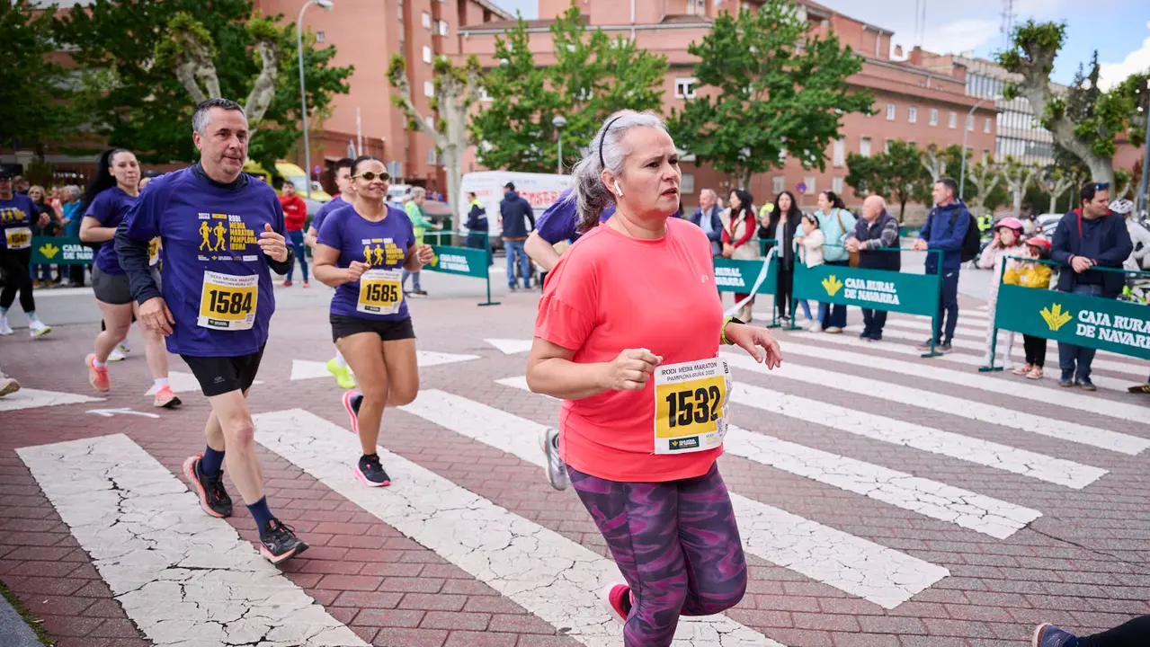 Carrera de 5 kilómetros de la 41 Media Maratón de Pamplona. PABLO LASAOSA