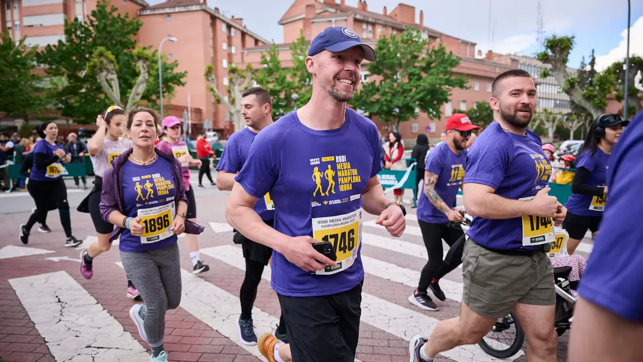 Carrera de 5 kilómetros de la 41 Media Maratón de Pamplona. PABLO LASAOSA