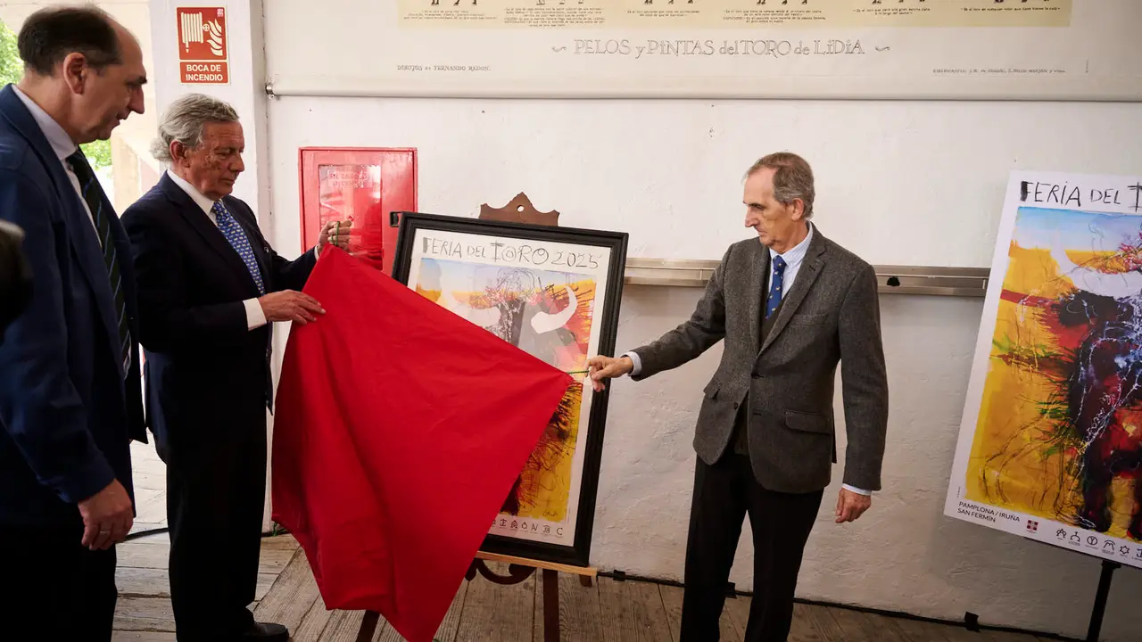 Presentación del cartel de la Feria del Toro 2025 de San Fermín a cargo de Miquel Barceló. PABLO LASAOSA