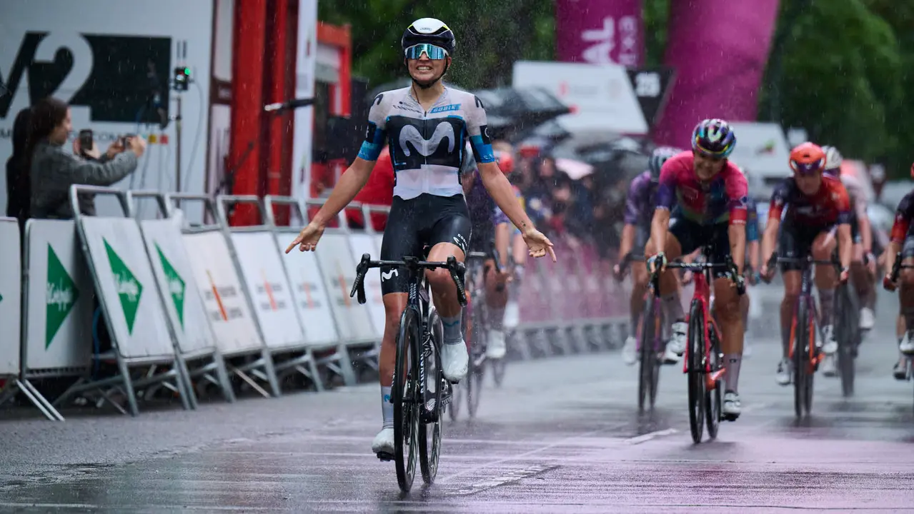 Dieciocho equipos participan en la 'Navarra Women’s Elite Classic 2025' con salida y meta en Pamplona. PABLO LASAOSA