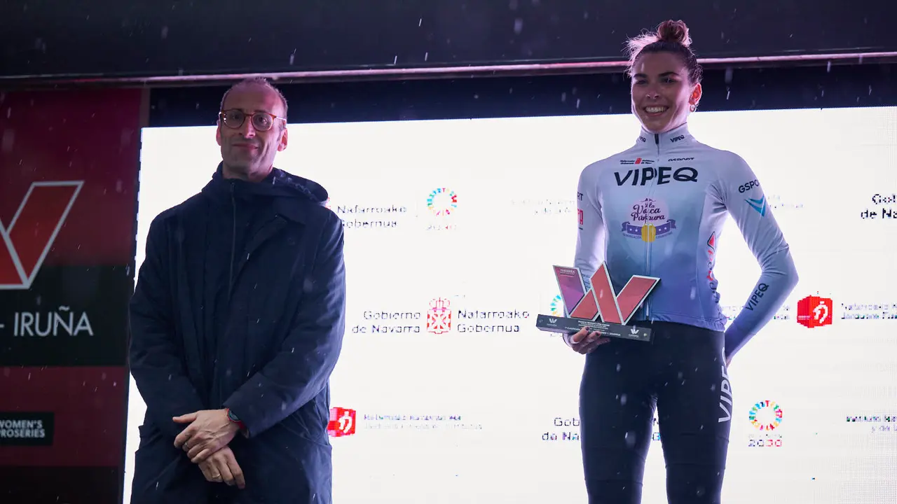 Dieciocho equipos participan en la 'Navarra Women’s Elite Classic 2025' con salida y meta en Pamplona. PABLO LASAOSA