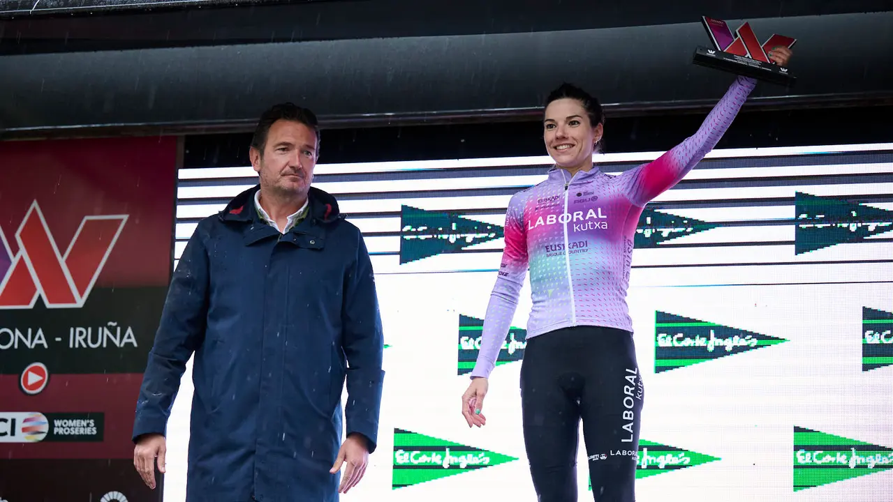 Dieciocho equipos participan en la 'Navarra Women’s Elite Classic 2025' con salida y meta en Pamplona. PABLO LASAOSA