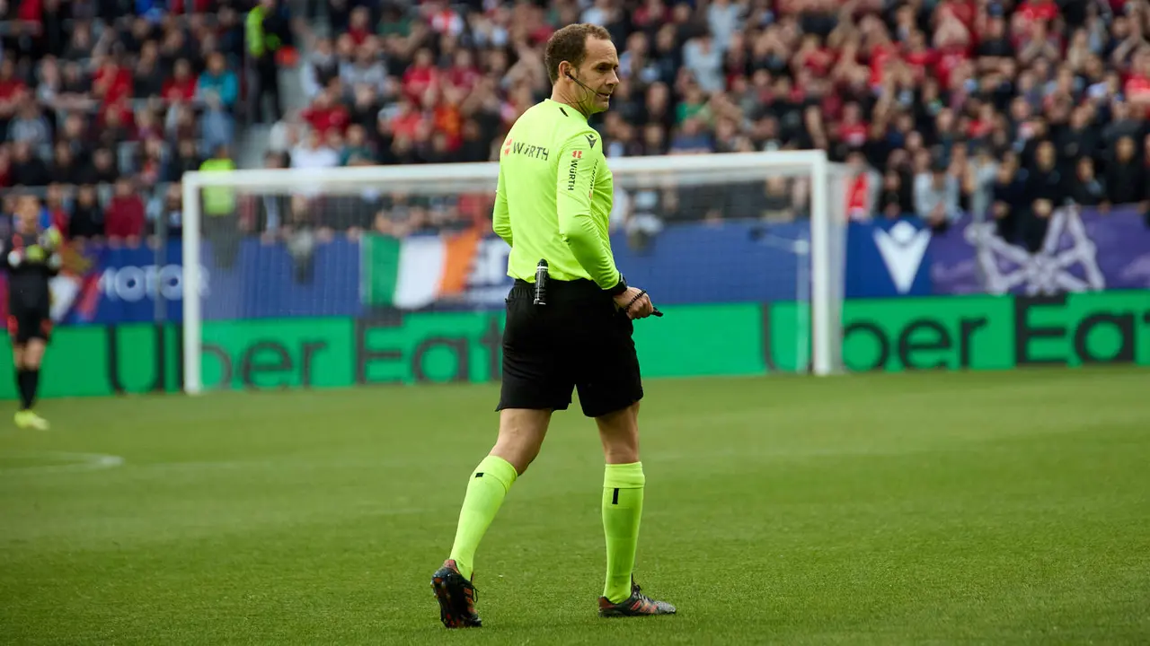 Partido de La Liga EA Sports entre CA Osasuna y Atlético Madrid disputado en el estadio de El Sadar en Pamplona. IÑIGO ALZUGARAY
