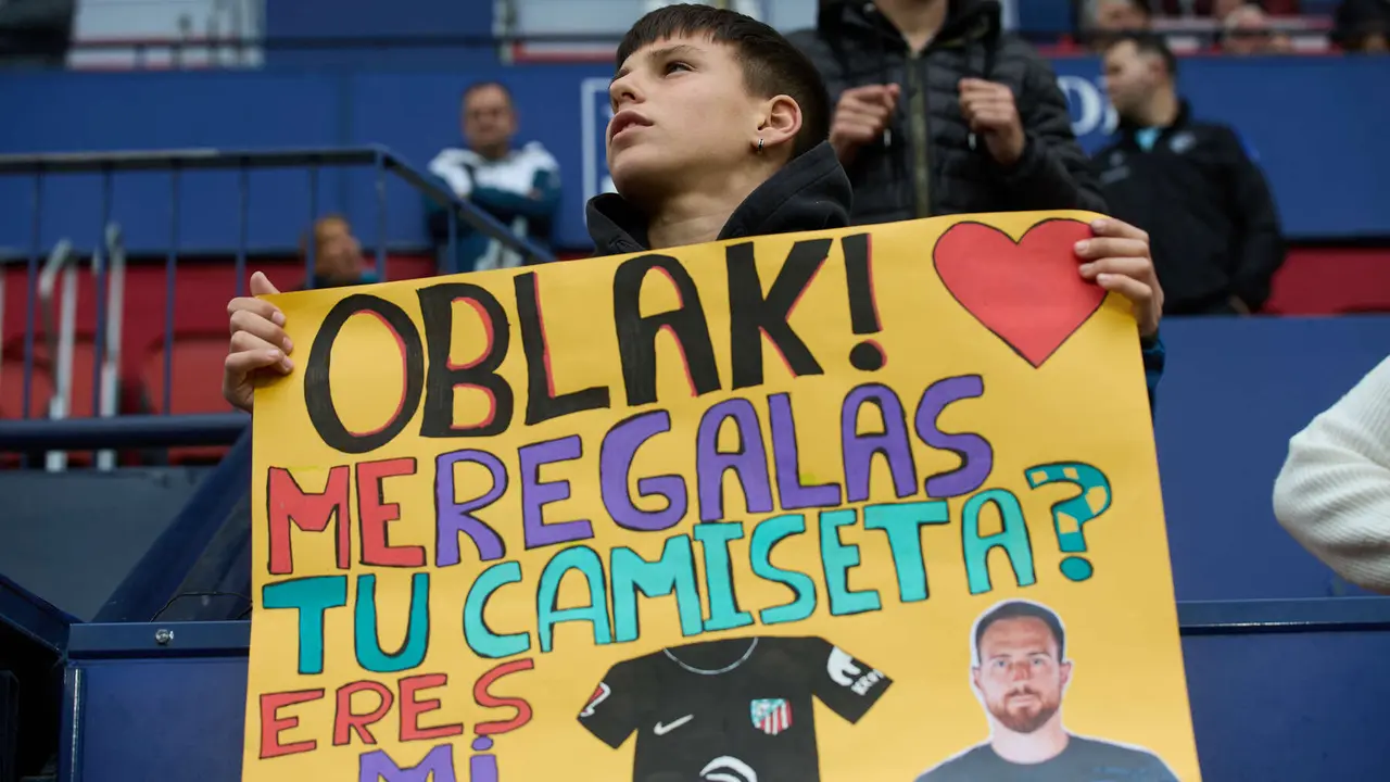 La grada del estadio de El Sadar durante el partido de La Liga EA Sports entre CA Osasuna y Atlético Madrid disputado en Pamplona. IÑIGO ALZUGARAY