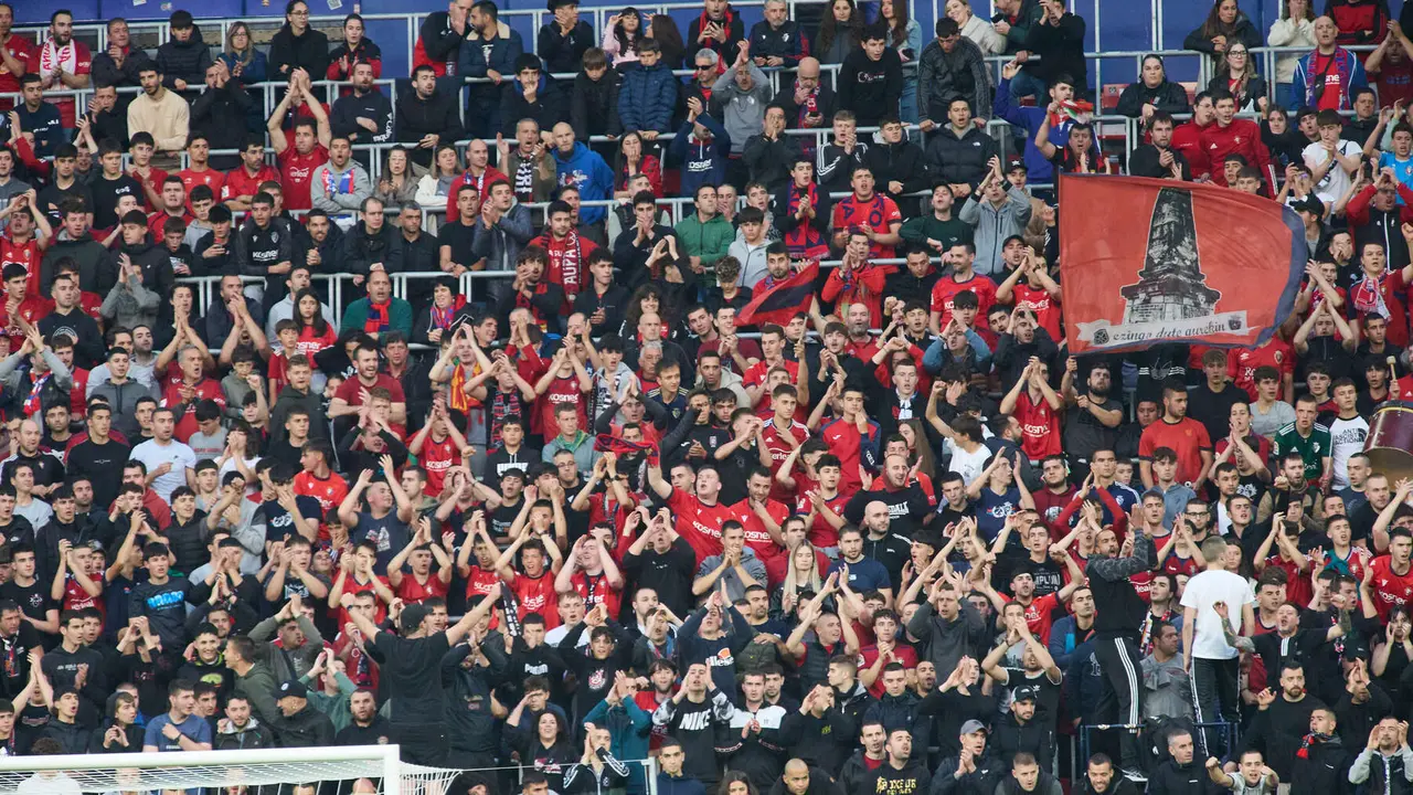 La grada del estadio de El Sadar durante el partido de La Liga EA Sports entre CA Osasuna y Atlético Madrid disputado en Pamplona. IÑIGO ALZUGARAY