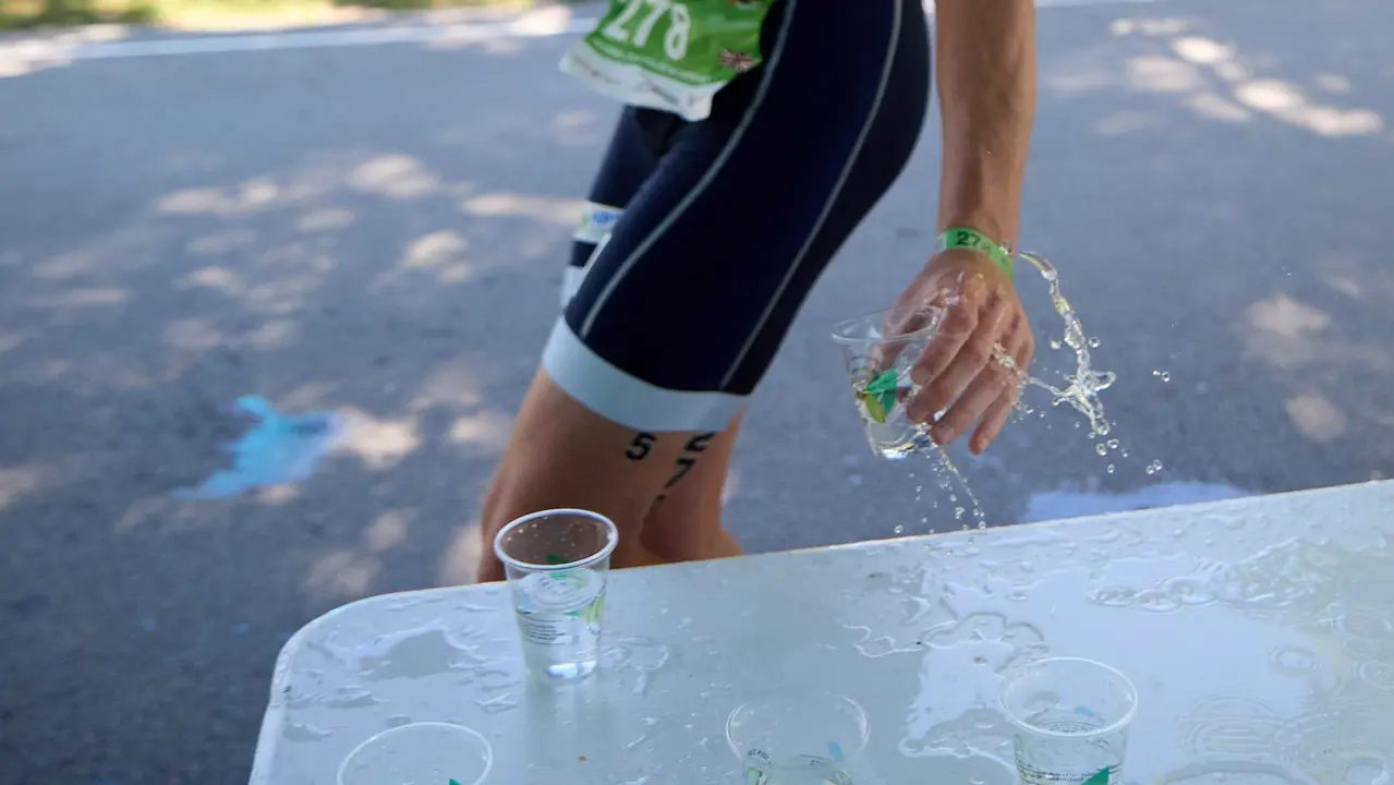X edición de la Half Triathlon Pamplona-Iruña, que además este año ha sido también el Campeonato de Europa de Triatlón de Media Distancia, con la victoria del español Guillem Montiel en categoría masculina y la polaca Marta Lagownik en categoría femenina. IÑIGO ALZUGARAY