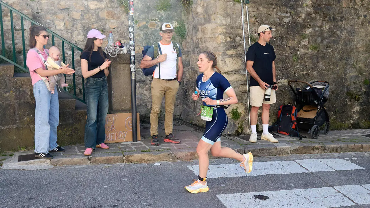 X edición de la Half Triathlon Pamplona-Iruña, que además este año ha sido también el Campeonato de Europa de Triatlón de Media Distancia, con la victoria del español Guillem Montiel en categoría masculina y la polaca Marta Lagownik en categoría femenina. IÑIGO ALZUGARAY