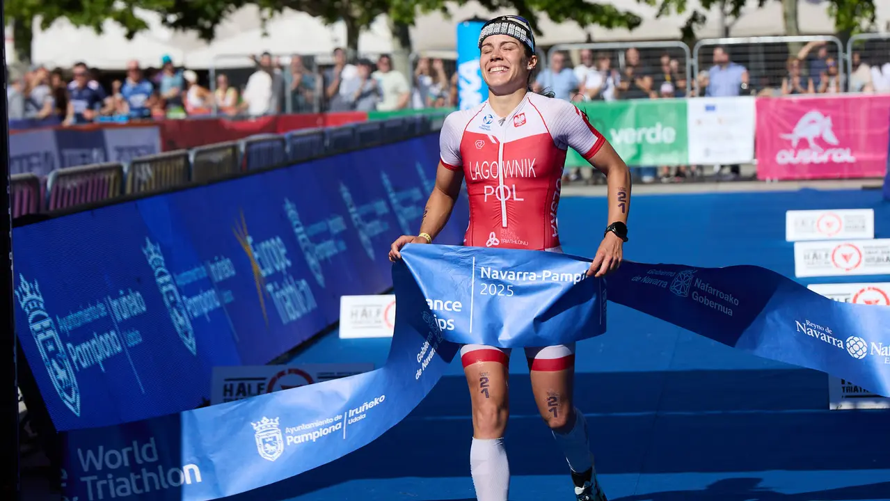 X edición de la Half Triathlon Pamplona-Iruña, que además este año ha sido también el Campeonato de Europa de Triatlón de Media Distancia, con la victoria del español Guillem Montiel en categoría masculina y la polaca Marta Lagownik en categoría femenina. IÑIGO ALZUGARAY